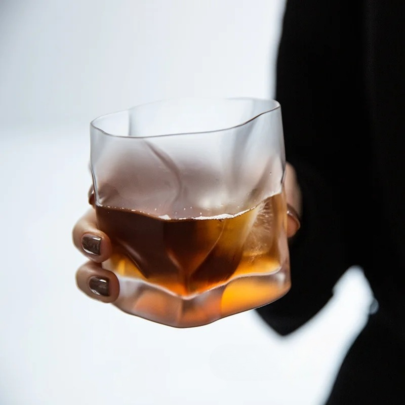 Onregelmatige Whiskey Crystal  - Wine Beer Tasting recensie en prijs